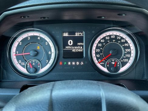 Used 2024 RAM 1500 Classic SLT image 22