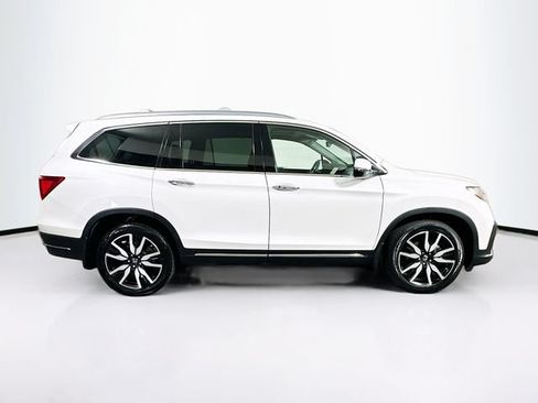 Used 2021 Honda Pilot Touring image 11