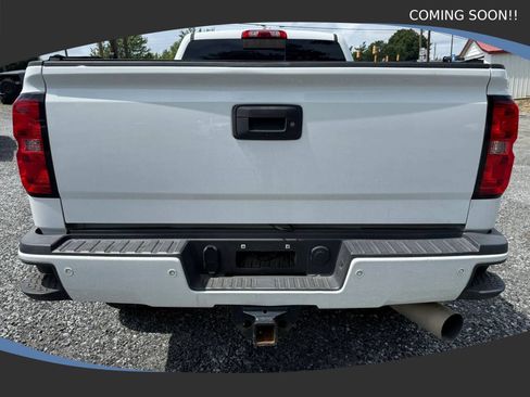 Used 2017 Chevrolet Silverado 2500 High Country w/ Duramax Plus Package AWD/4WD image 4