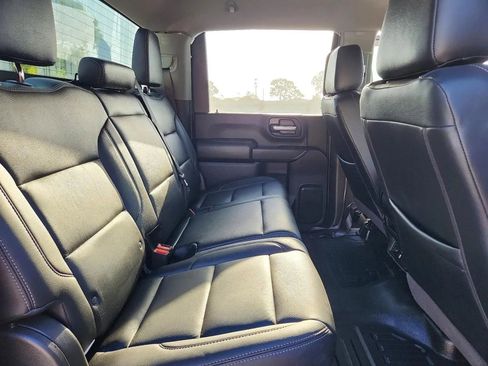 Used 2025 GMC Sierra 2500 Pro w/ Convenience Package AWD/4WD image 9