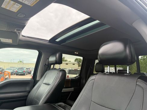 Used 2015 Ford F150 Lariat w/ Equipment Group 502A Luxury AWD/4WD image 17