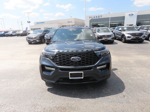 Used 2022 Ford Explorer ST-Line RWD image 5