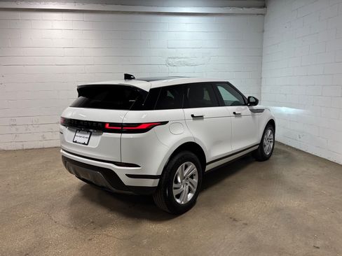 Used 2026 Land Rover Range Rover Evoque S AWD/4WD image 6
