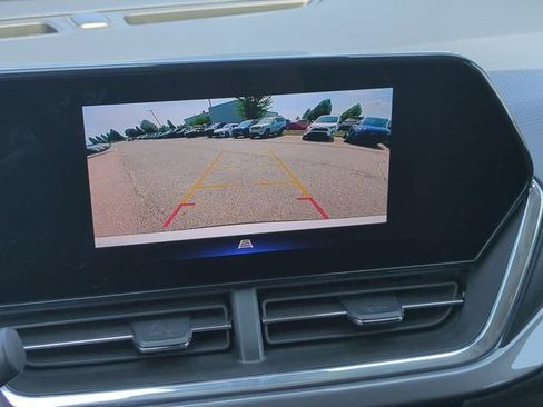Used 2024 Chevrolet Trax ACTIV w/ Sunroof Package FWD image 10