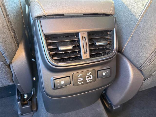 Used 2025 Subaru Outback Wilderness AWD/4WD image 21