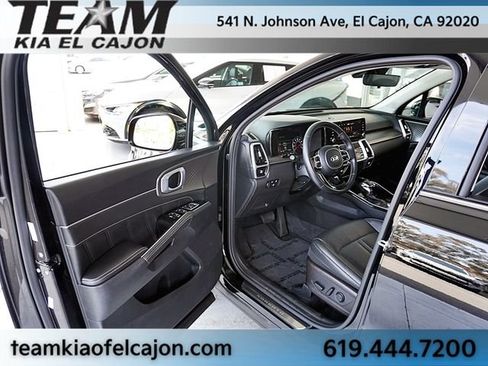 Certified 2021 Kia Sorento SX FWD image 40