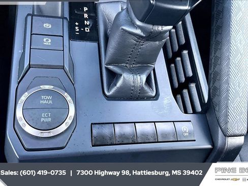 Used 2024 Toyota Tacoma SR5 RWD image 23