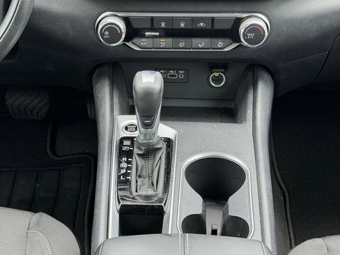 Used 2022 Nissan Altima 2.5 SV FWD image 5