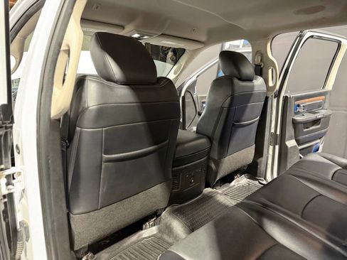 Used 2018 RAM 2500 Laramie w/ Sport Appearance Group image 24