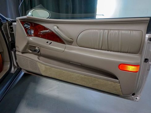 Used 1997 Buick Riviera Supercharged Coupe image 32