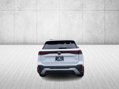 New 2026 Volkswagen Tiguan S FWD image 6