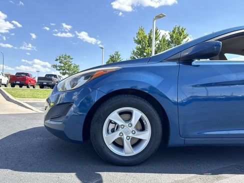 Used 2014 Hyundai Elantra SE FWD image 26