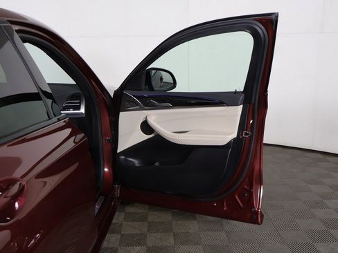 Used 2022 BMW X4 xDrive30i image 22