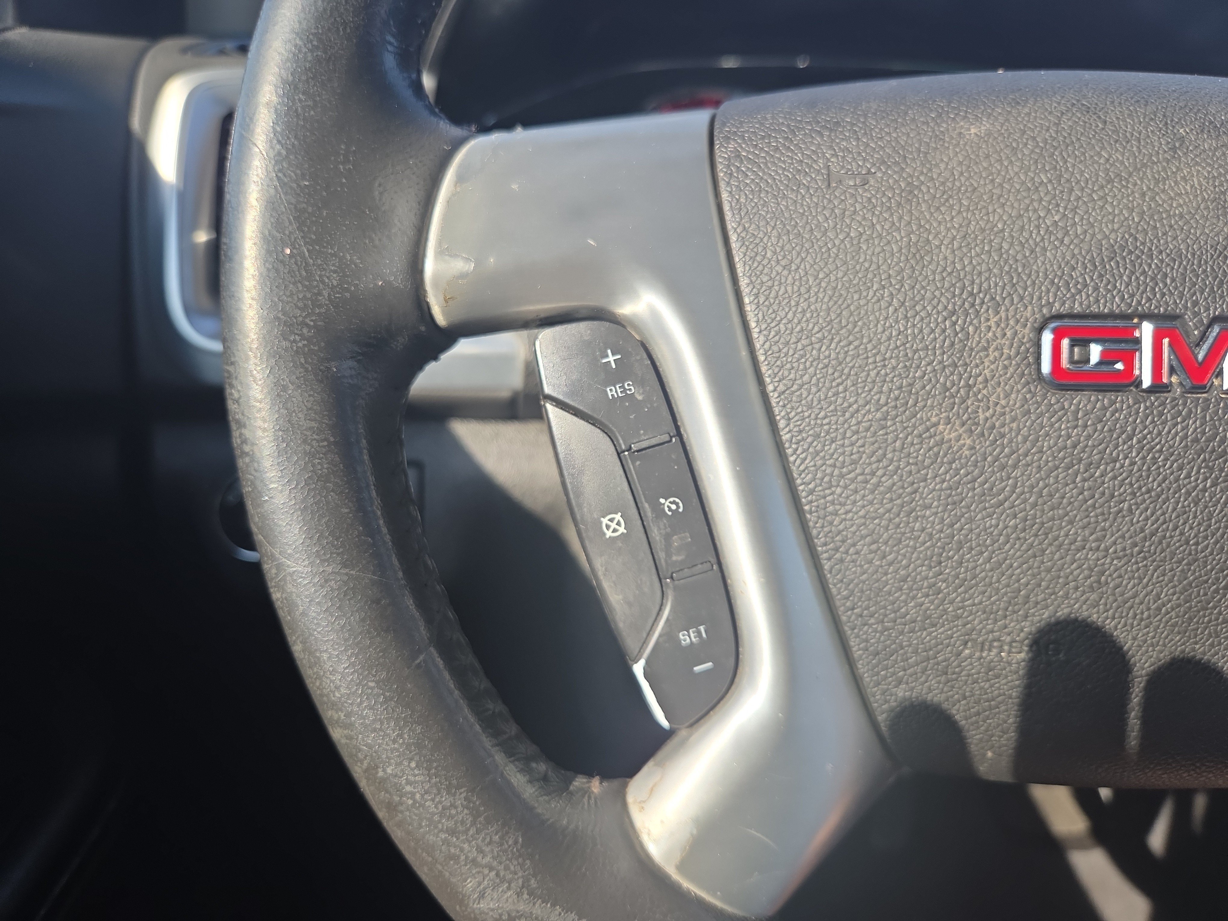 Used 2014 GMC Acadia SLT AWD/4WD image 17