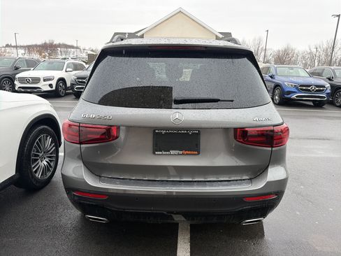 New 2026 Mercedes-Benz GLB 250 4MATIC image 6