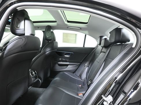 Certified 2025 Mercedes-Benz C 300 4MATIC Sedan image 32