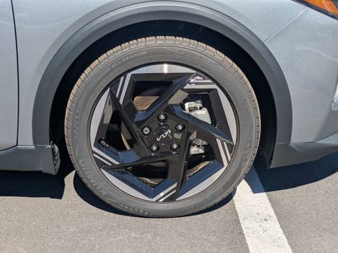 New 2025 Kia K4 EX image 11