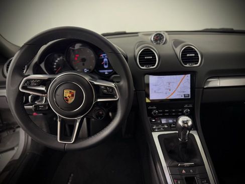 New 2024 Porsche 718 Boxster S image 22