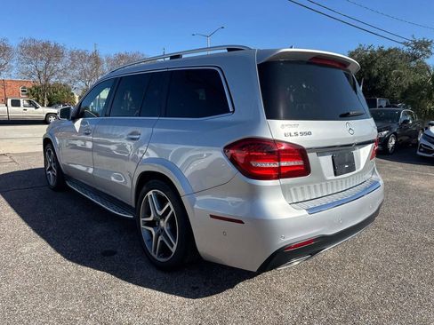 Used 2017 Mercedes-Benz GLS 550 4MATIC image 6