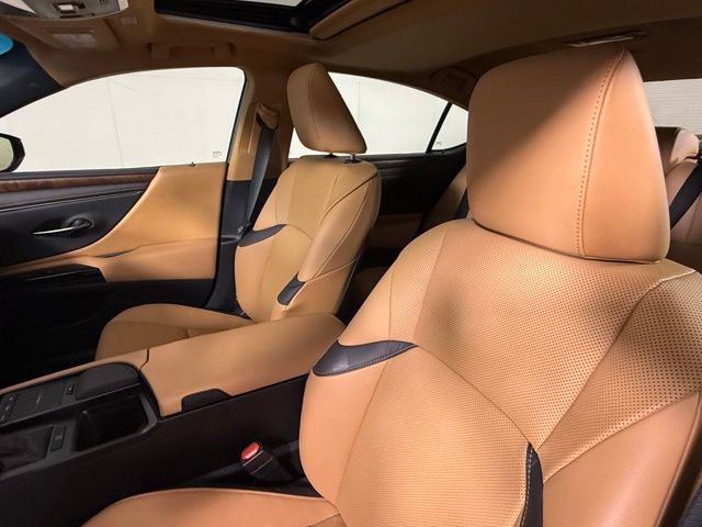 Certified 2022 Lexus ES 350 w/ Premium Package FWD image 17