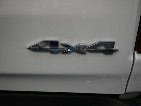 Used 2025 RAM 1500 Laramie AWD/4WD image 26