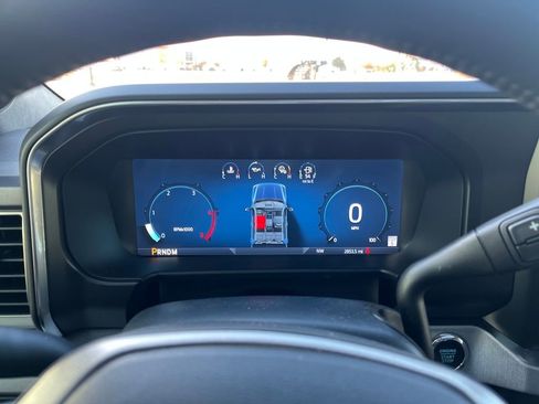 Used 2026 Ford F350 Platinum w/ Platinum Plus Package image 19