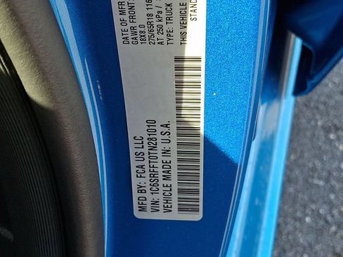 New 2026 RAM 1500 4x4 Crew Cab image 19