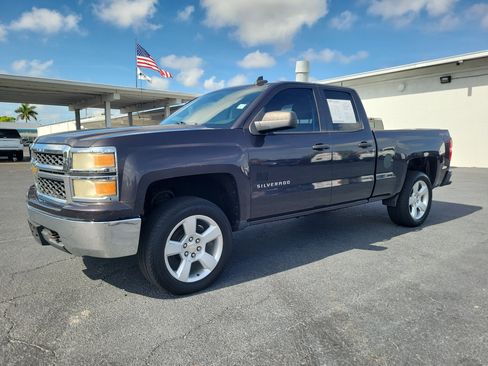 Used 2015 Chevrolet Silverado 1500 LS w/ Trailering Package AWD/4WD image 2