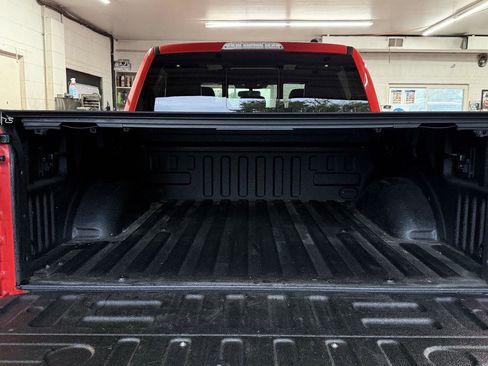 Used 2019 Ford F150 Raptor w/ Equipment Group 802A Luxury image 31