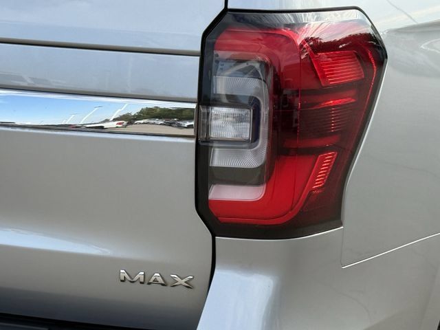 Used 2024 Ford Expedition Max Limited AWD/4WD image 7