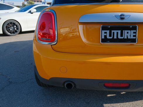 Used 2015 MINI Cooper 2-Door Hardtop FWD image 27