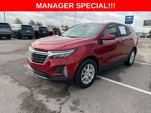 Used 2024 Chevrolet Equinox LT w/ LPO, Floor Liner Package FWD image 7