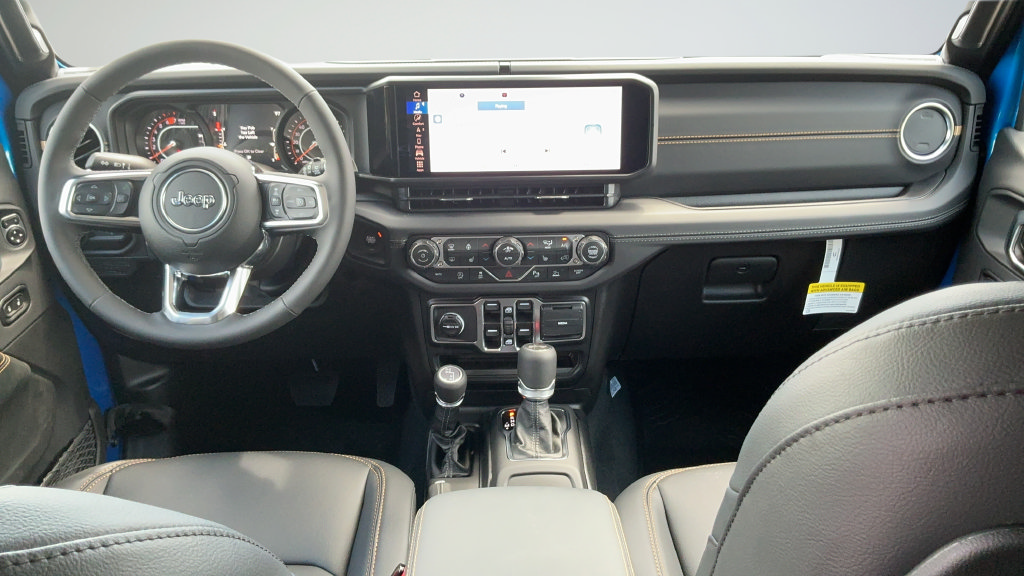 New 2026 Jeep Wrangler Unlimited Sahara AWD/4WD image 7