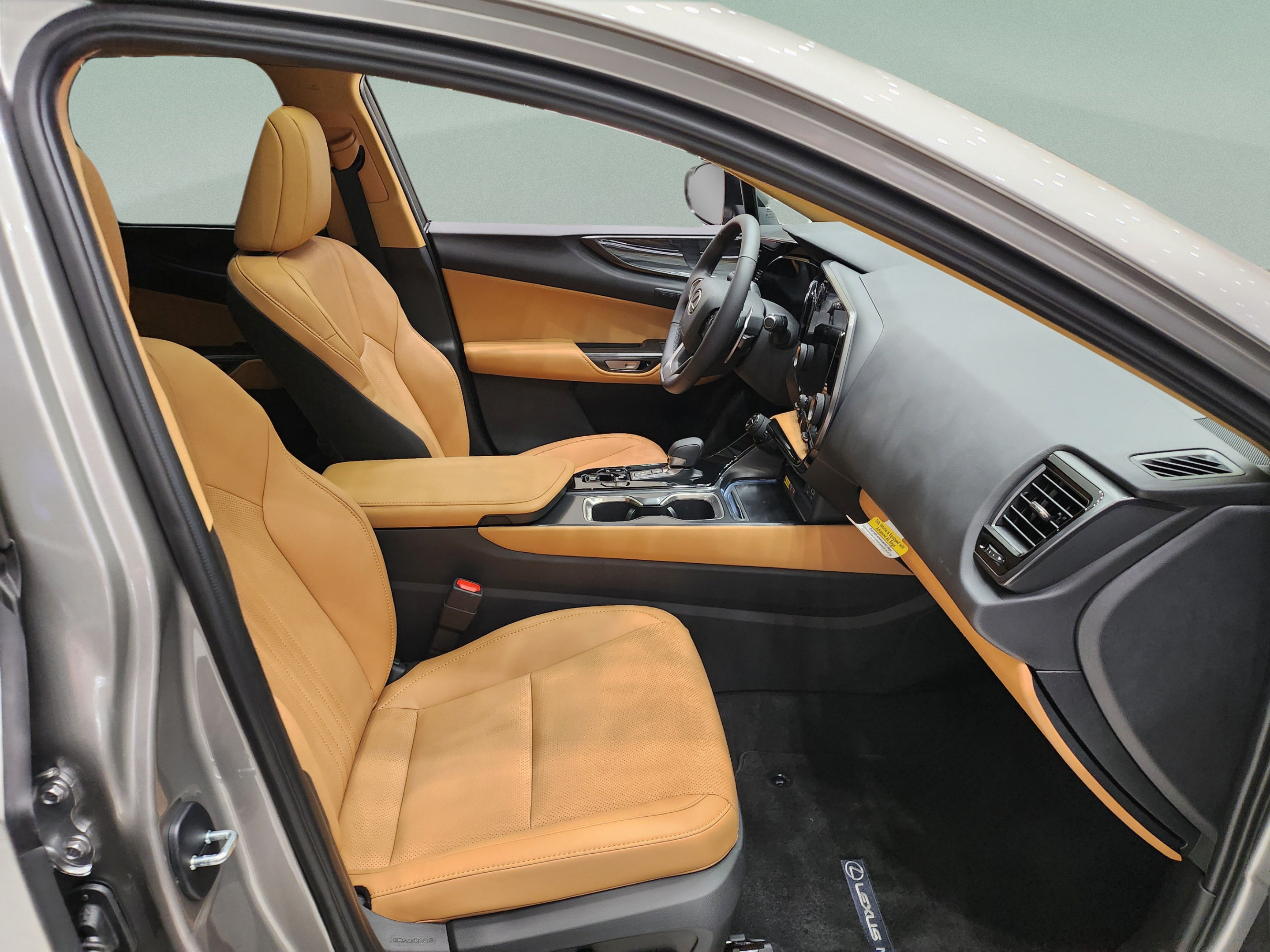 Certified 2026 Lexus NX 350 AWD w/ Accessory Package (Z1) image 28