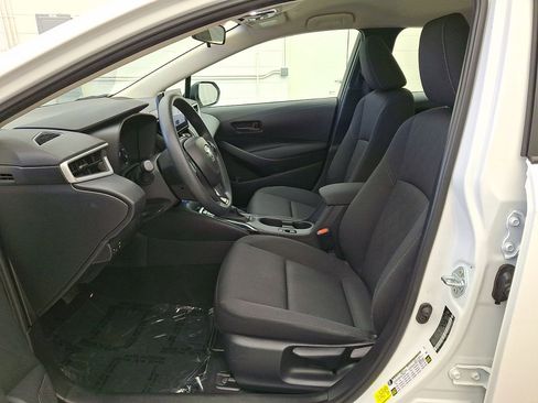 Certified 2024 Toyota Corolla LE image 11