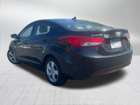 Used 2013 Hyundai Elantra GLS w/ Preferred Pkg FWD image 5