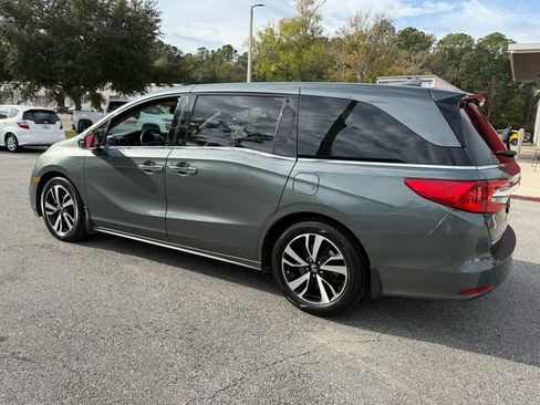 Used 2019 Honda Odyssey Elite image 3