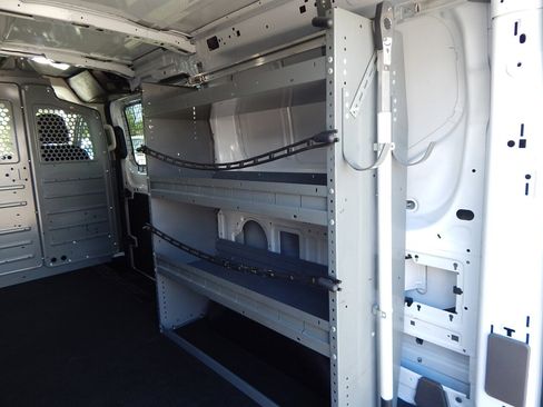 Used 2022 Ford Transit 250 Low Roof image 13