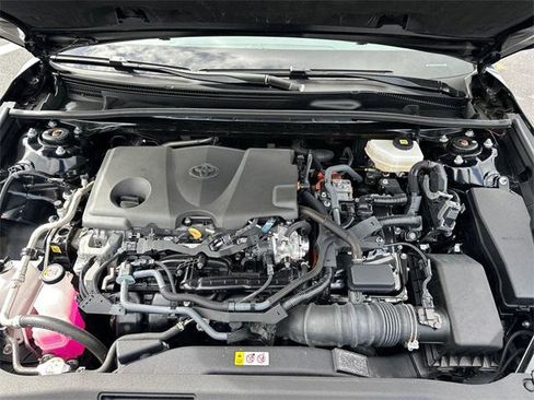 Certified 2025 Toyota Camry LE image 27
