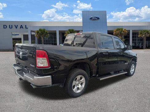 Used 2022 RAM 1500 Big Horn AWD/4WD image 4