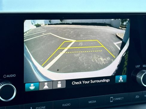 New 2025 Honda Pilot Sport image 17