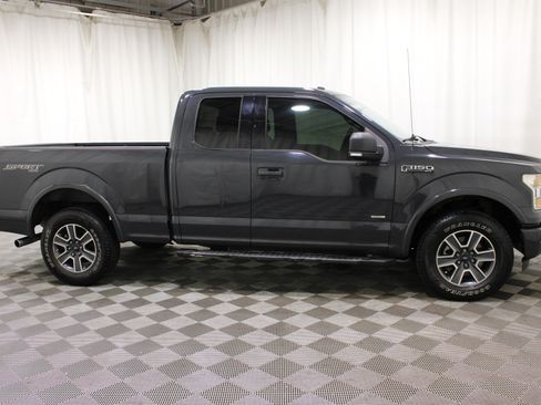 Used 2016 Ford F150 XLT w/ Equipment Group 301A Mid AWD/4WD image 29