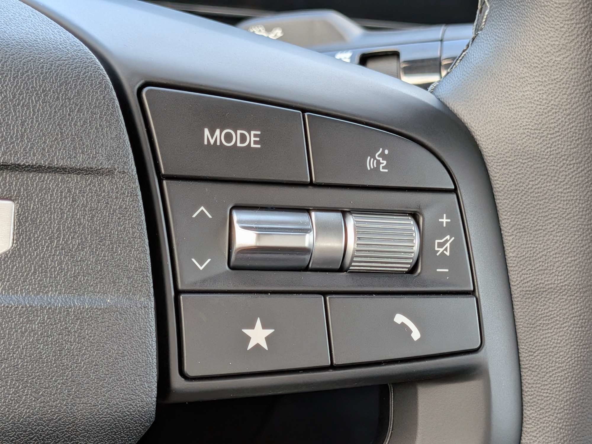New 2026 Kia K4 EX FWD image 32