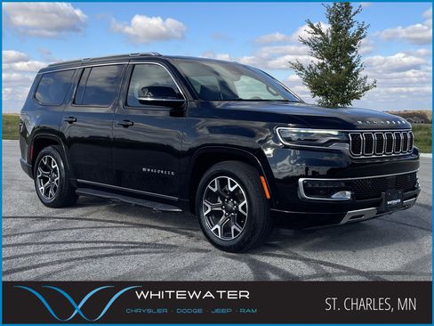 Used 2023 Jeep Wagoneer Series III w/ Preferred Equipment Group image 1