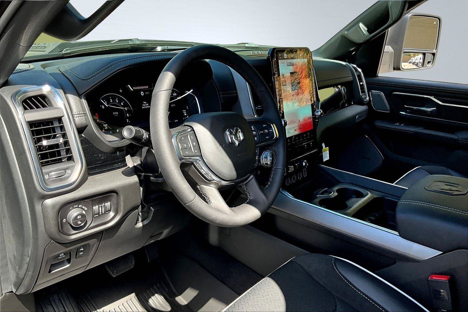 New 2026 RAM 1500 Laramie AWD/4WD image 6