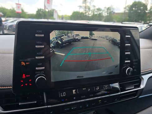 Used 2024 Toyota Sienna XSE w/ XSE Plus Package AWD/4WD image 26