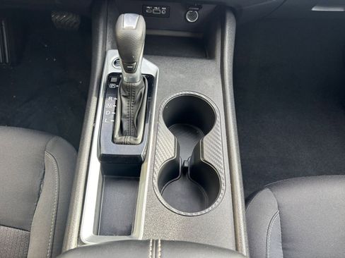 Used 2025 Nissan Altima 2.5 SV image 41