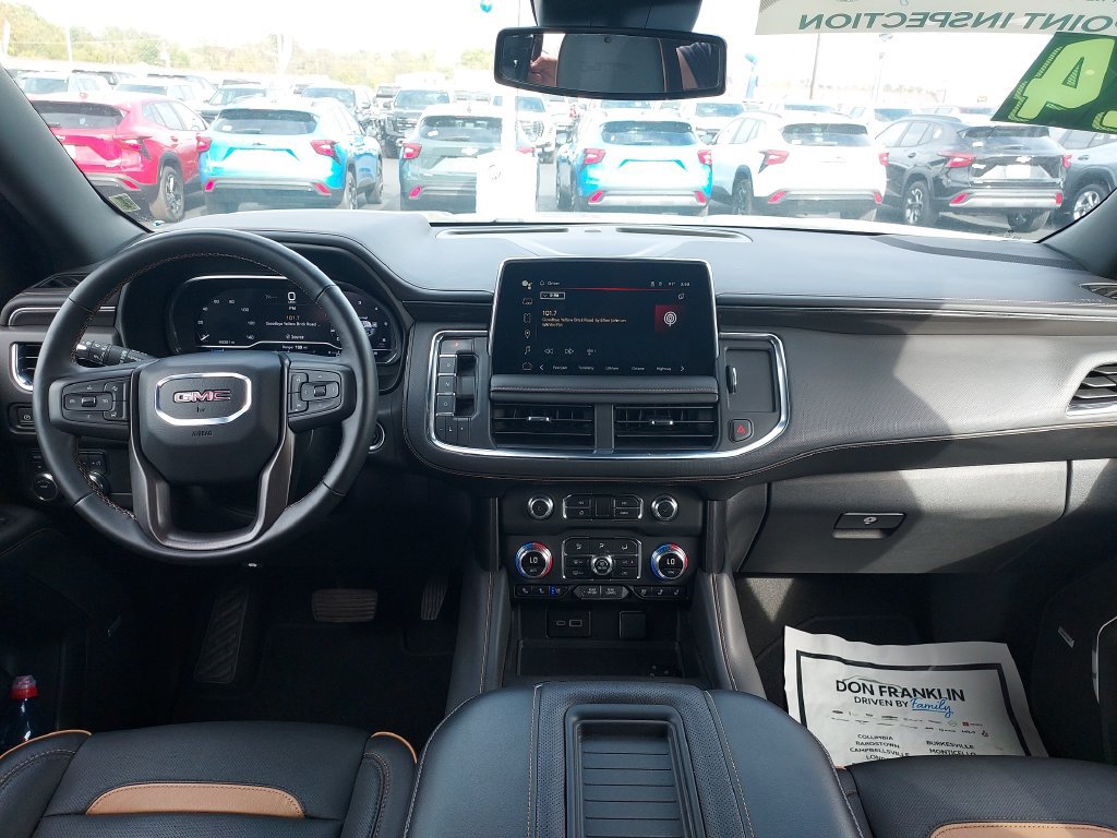 Used 2024 GMC Yukon AT4 w/ Technology Package AWD/4WD image 15