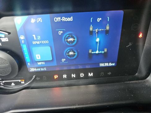 Used 2024 Ford Bronco Black Diamond AWD/4WD image 2