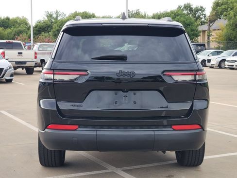 Used 2023 Jeep Grand Cherokee L Laredo AWD/4WD image 6